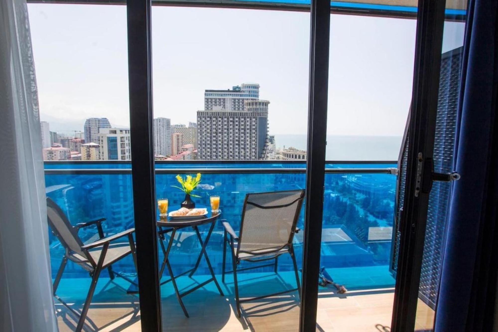 Orbi City Sea View Lejlighedshotel Batumi Eksteriør billede